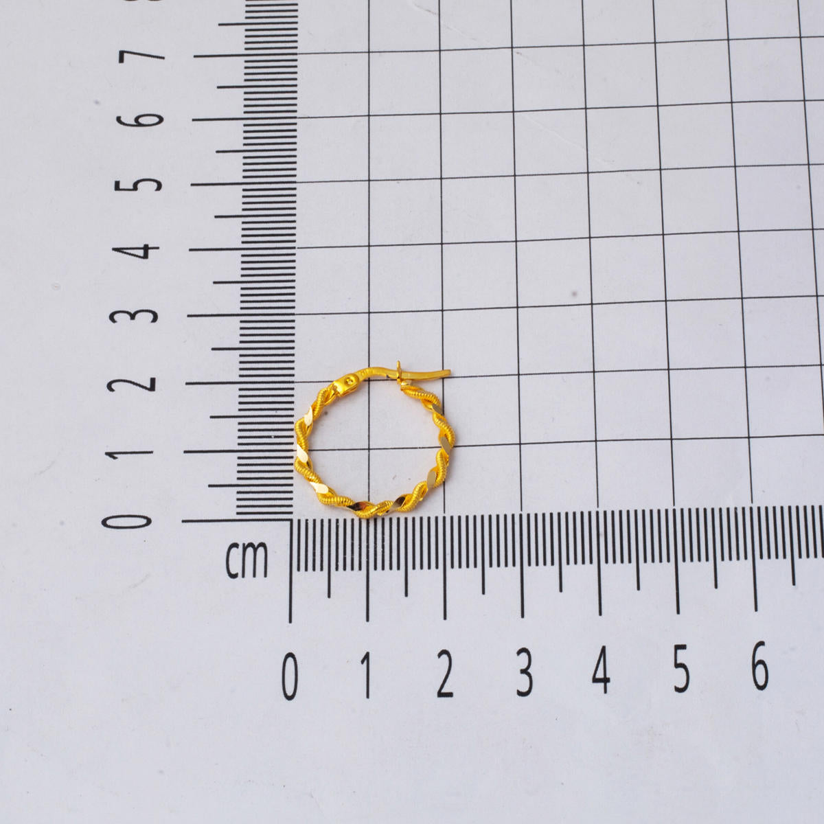 Burma Halka Altın Küpe 14 Ayar 2 cm. Çaplı - Görsel 4