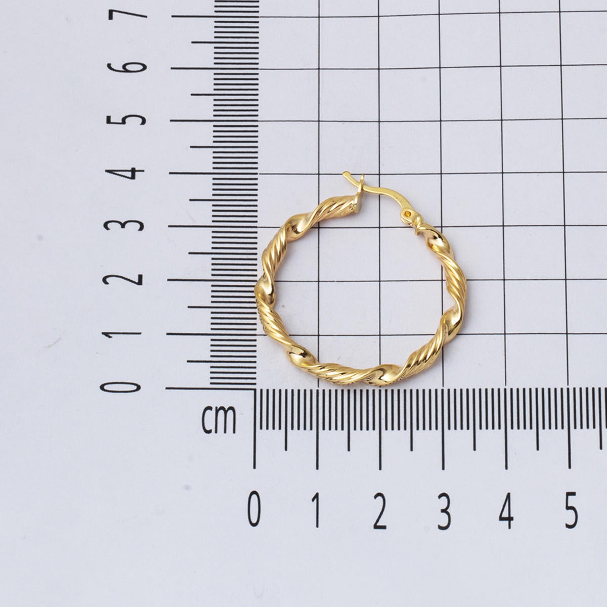 14 Ayar 3,5 cm. Çaplı Burgulu Halka Küpe Altın - Görsel 5