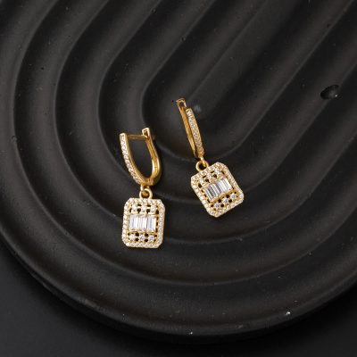 Baguette avec Pierres 14 Carats Jaune Or Boucle d'oreille - 14K - 3.85g - EZ Gold