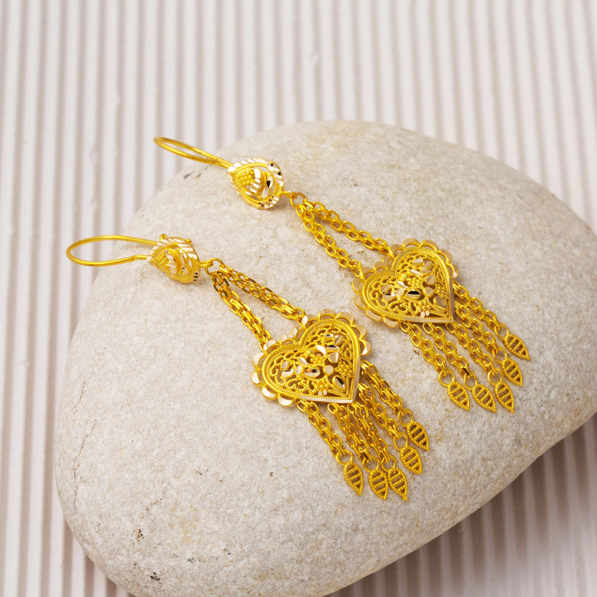 14 Ayar Sallantılı Hint İşi Altın Küpe - Görsel 3