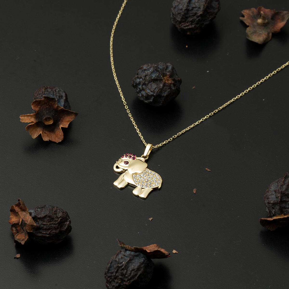 Yavru Fil 14 Carats Or Collier