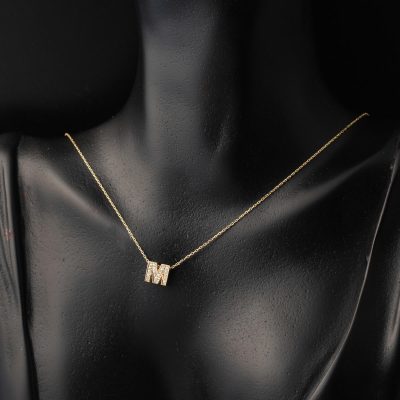 Taşlı M Harfli Minimal Altın Harf Kolye - 14K - 1.79g - EZ Gold