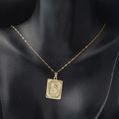 S Harf Kolye Kare Plakalı 14 Ayar Altın - 14K - 1.6g - EZ Gold