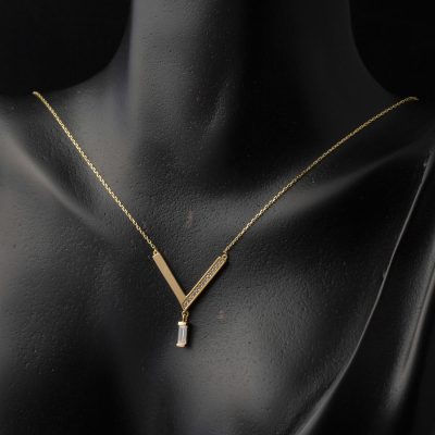Baget Taşlı V Çubuk Altın Kolye - 14K - 2.16g - EZ Gold