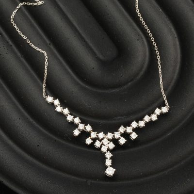 0,72 Karat Sarmaşık Model Pırlanta Kolye - 14K - 2.85g - EZ Gold