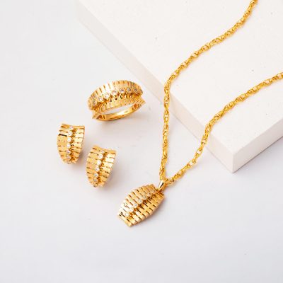 à Rangs avec Pierres Trois pièces Or Spor Takı Seti 14 Carats - 14K - 14.66g - EZ Gold
