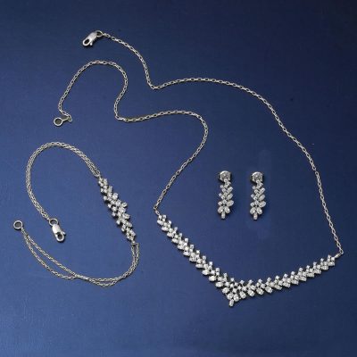Modern Tasarım 14 Ayar Beyaz Altın Hanımeli Set - 14K - 10.46g - EZ Gold
