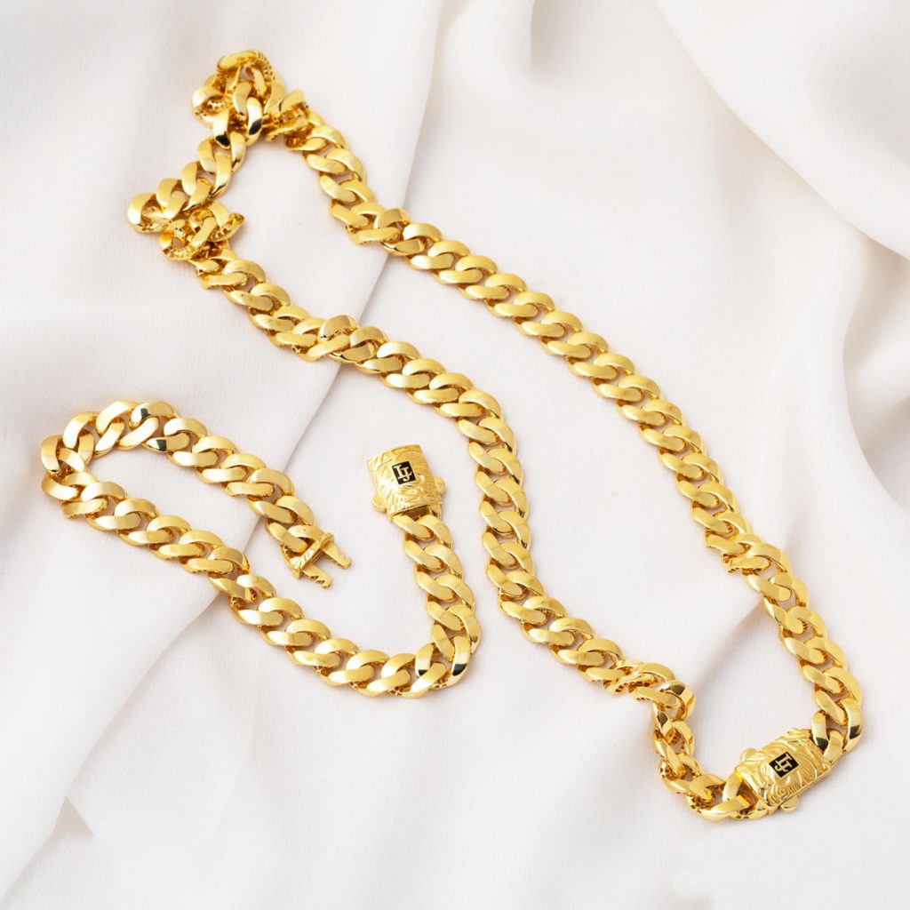 Design with Clasp 14 Karat Gold Chain Set