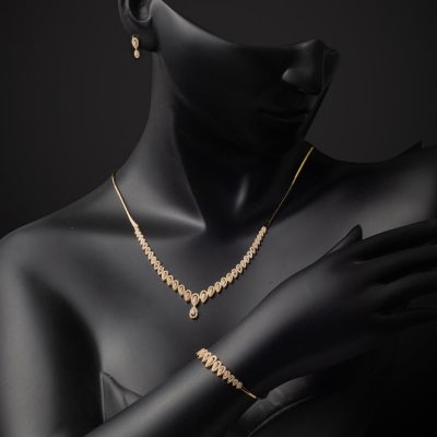 Damlalar Sarı Altın Taşlı Takı Seti - 14K - 14.01g - EZ Gold