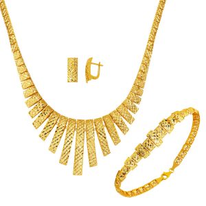 Modern Designed 22 Karat Gold Wedding Set
