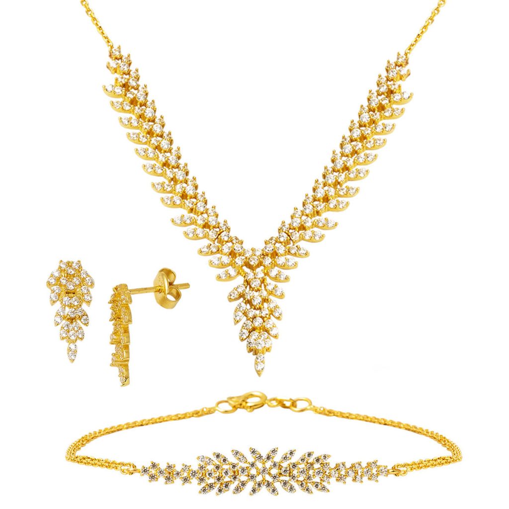 Ivy 14 Karat Gold Engagement Jewelry Set