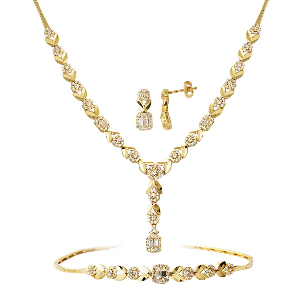 Papatya 14 Karat Baguette with Stones Gold Set