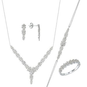 Favori 14 Karat White Gold Engagement Jewelry Set