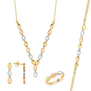 Favori 14 Karat Gold Engagement Jewelry Set