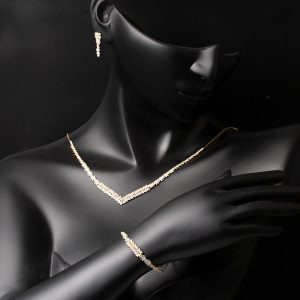 Favori Ivy 14 Karat Gold Jewelry Set