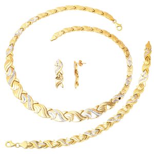 Plain 14 Karat Gold Jewelry Set