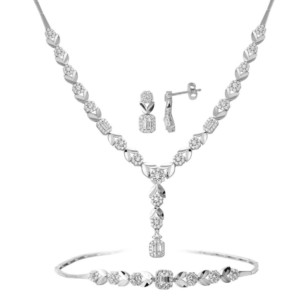 White Papatya Baguette with Stones Gold Set