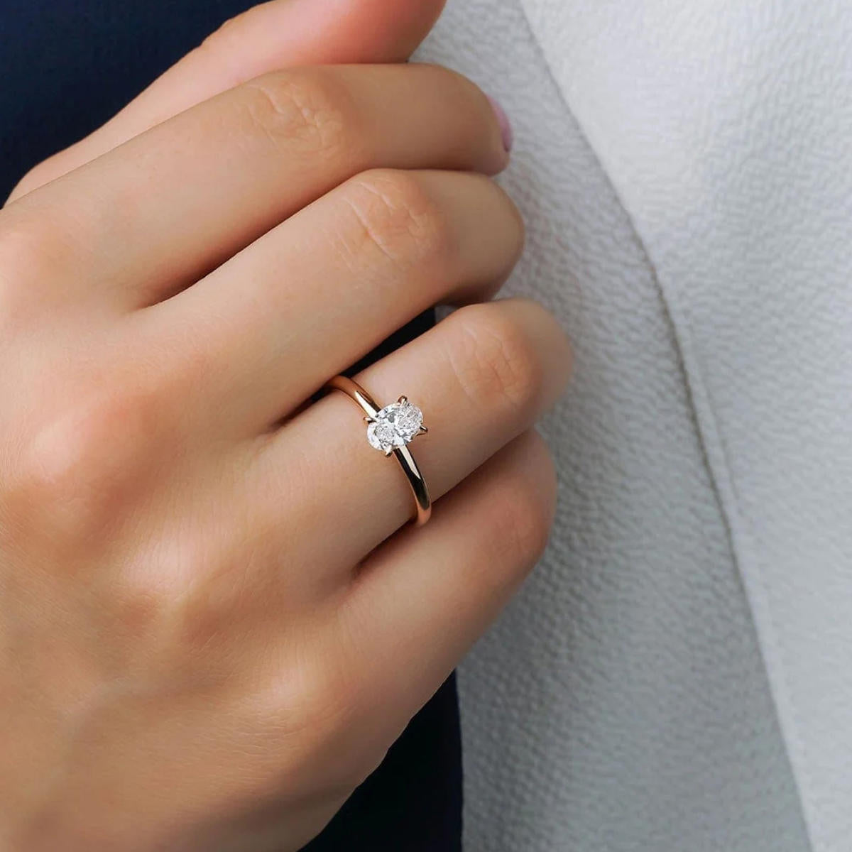 0,50 ct. Oval Kesim Mozanit Tektaş Yüzük - 14 Ayar Rose Altın - Görsel 4