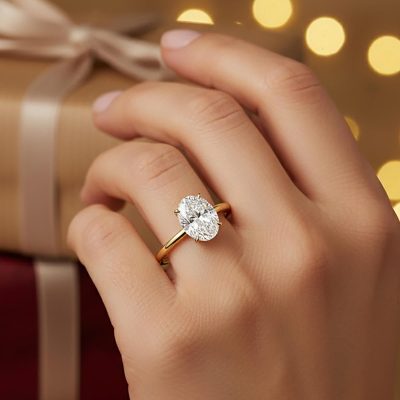 2 ct. Oval Cut Mozanit 14K Gold Solitaire Ring