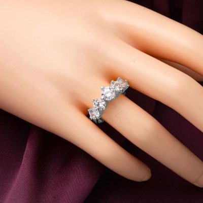 Spica 14K Five-Stone White Gold Ring - 14K - 4.34g - EZ Gold