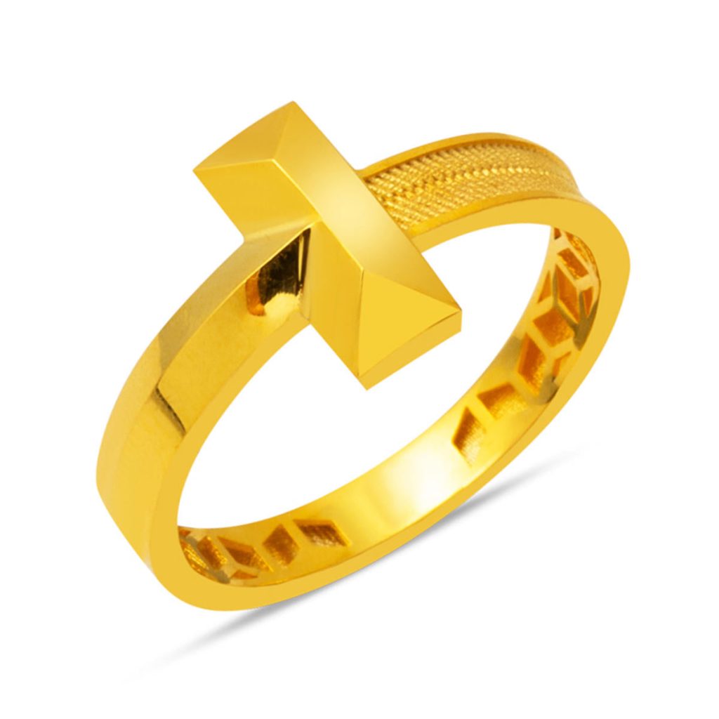 Te Model Plain 14 Karat Gold Ring