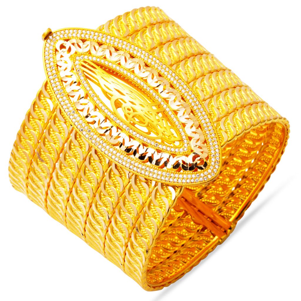 Dallas Model Tughra Cuff Gold Bangle