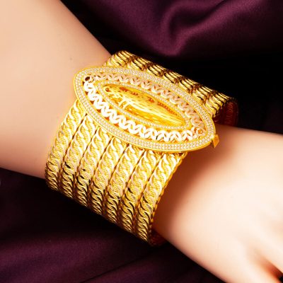 Dallas Model with Monogram Cuff Gold Bracelet - 14K - 54g - EZ Gold