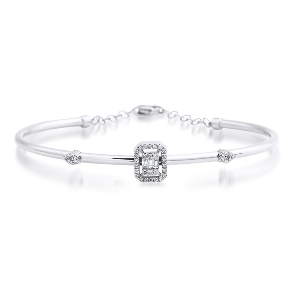 0,29 Carat Baguette Diamond Bangle
