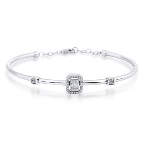 0,29 Carat Baguette Diamond Bangle
