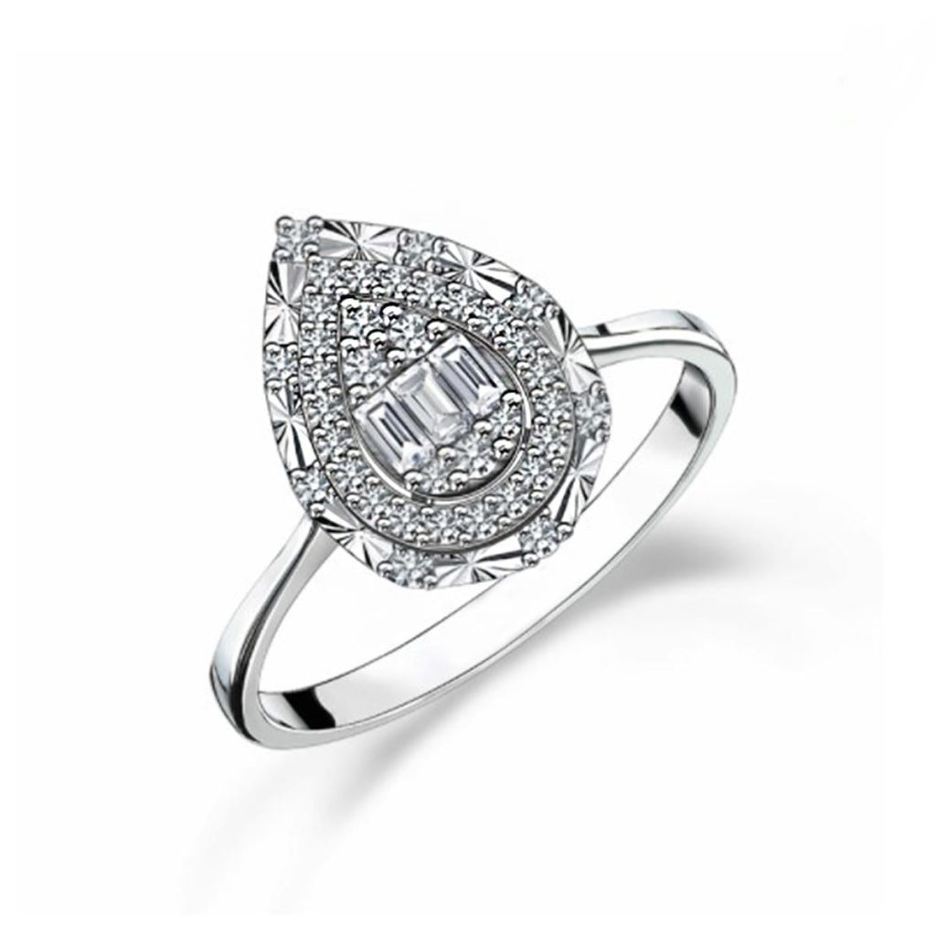 0,23 Carat Baguette Diamond Ring
