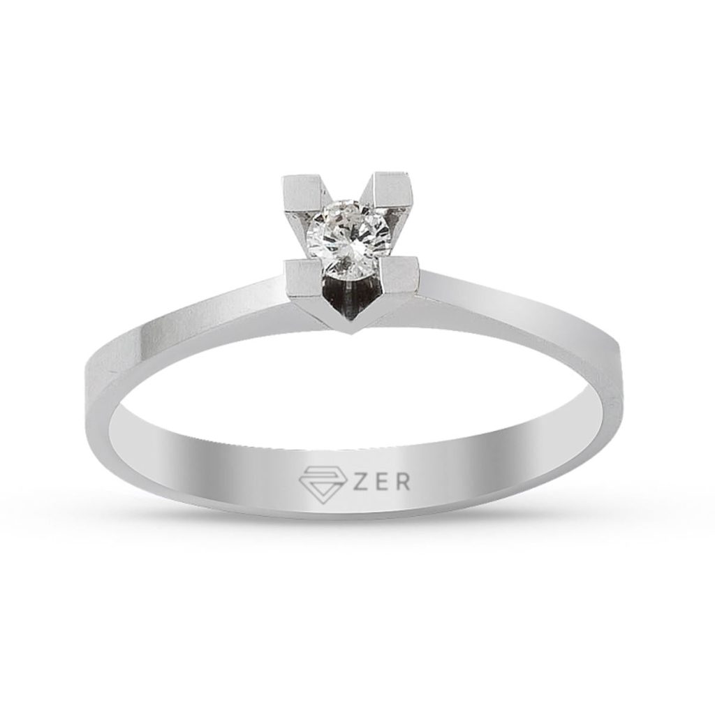 0,09 Carat Solitaire Diamond Ring