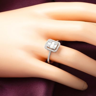 0,39 ct, Baguette Diamond Ring - 14K - 1.9g - EZ Gold