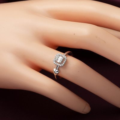 0,22 ct with Heart Baguette Diamond Ring - 14K - 1.83g - EZ Gold