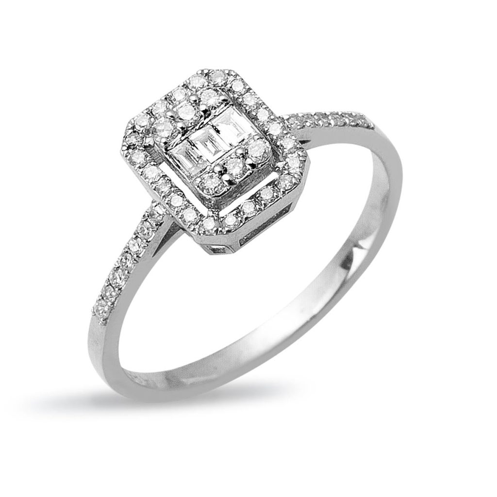 0,28 Carat Baguette Diamond Ring