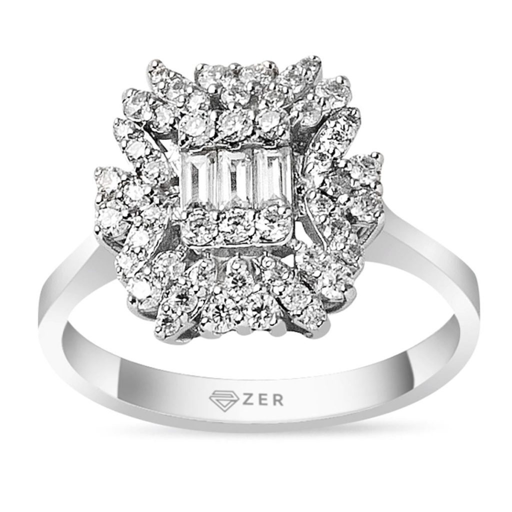 0,45 Carat Baguette Diamond Ring