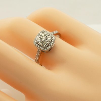 0,56 Karat Baget Pırlanta Yüzük - 14K - 2.7g - EZ Gold