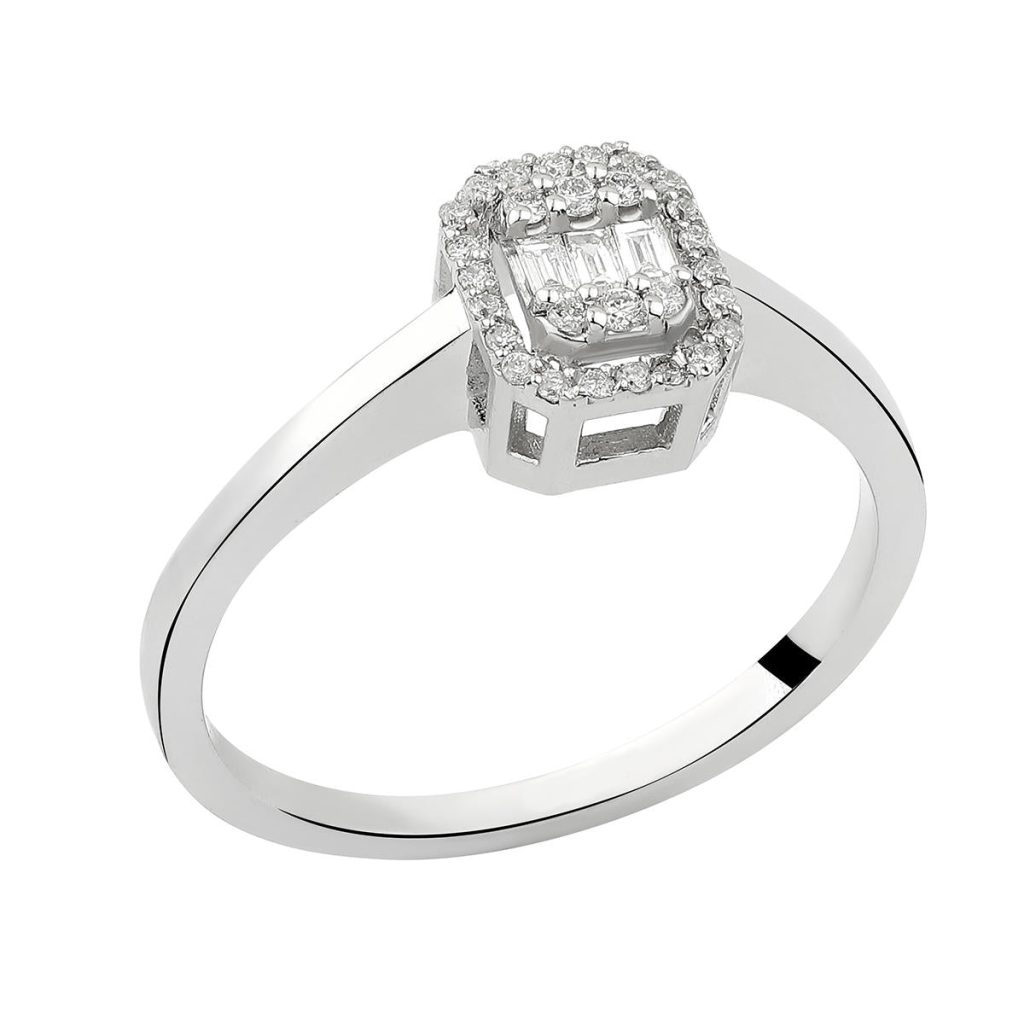 0,17 Carat Baguette Diamond Ring