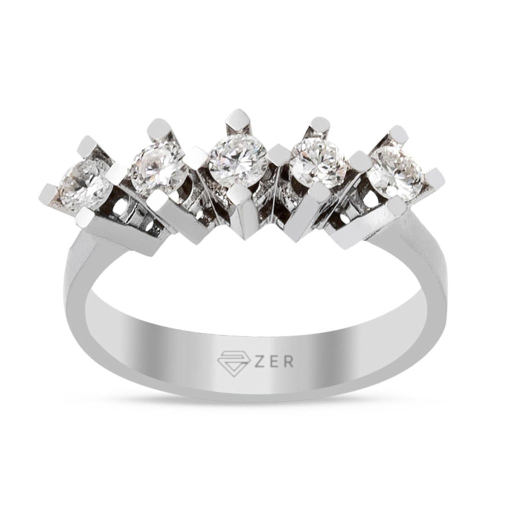 0,50 Carat Five-Stone Diamond Ring