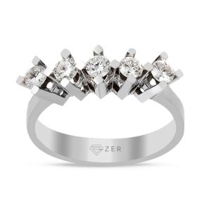 0,50 Carat Five-Stone Diamond Ring