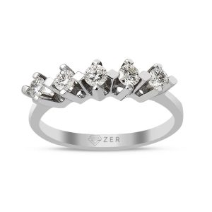 0,31 Carat Çapraz Montür Five-Stone Diamond Ring