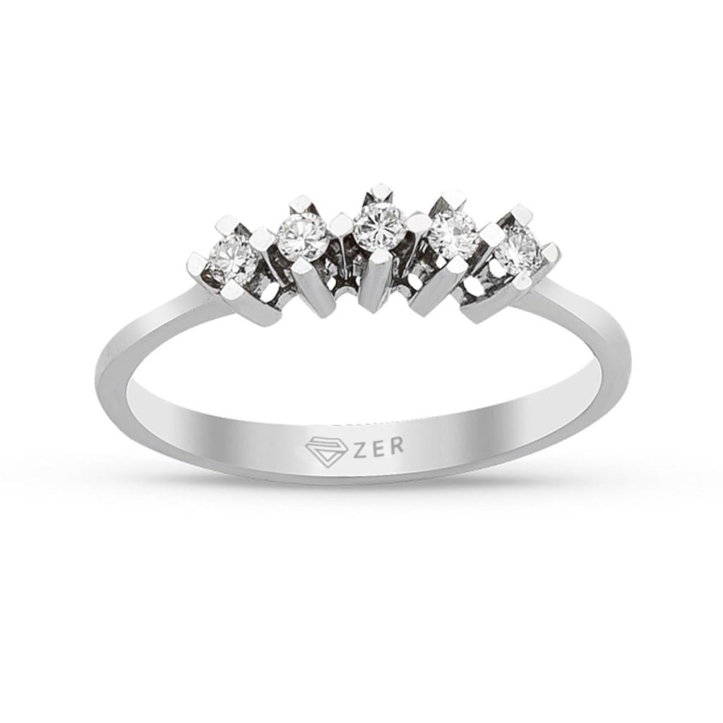 0,17 Carat Diamond Five-Stone Ring