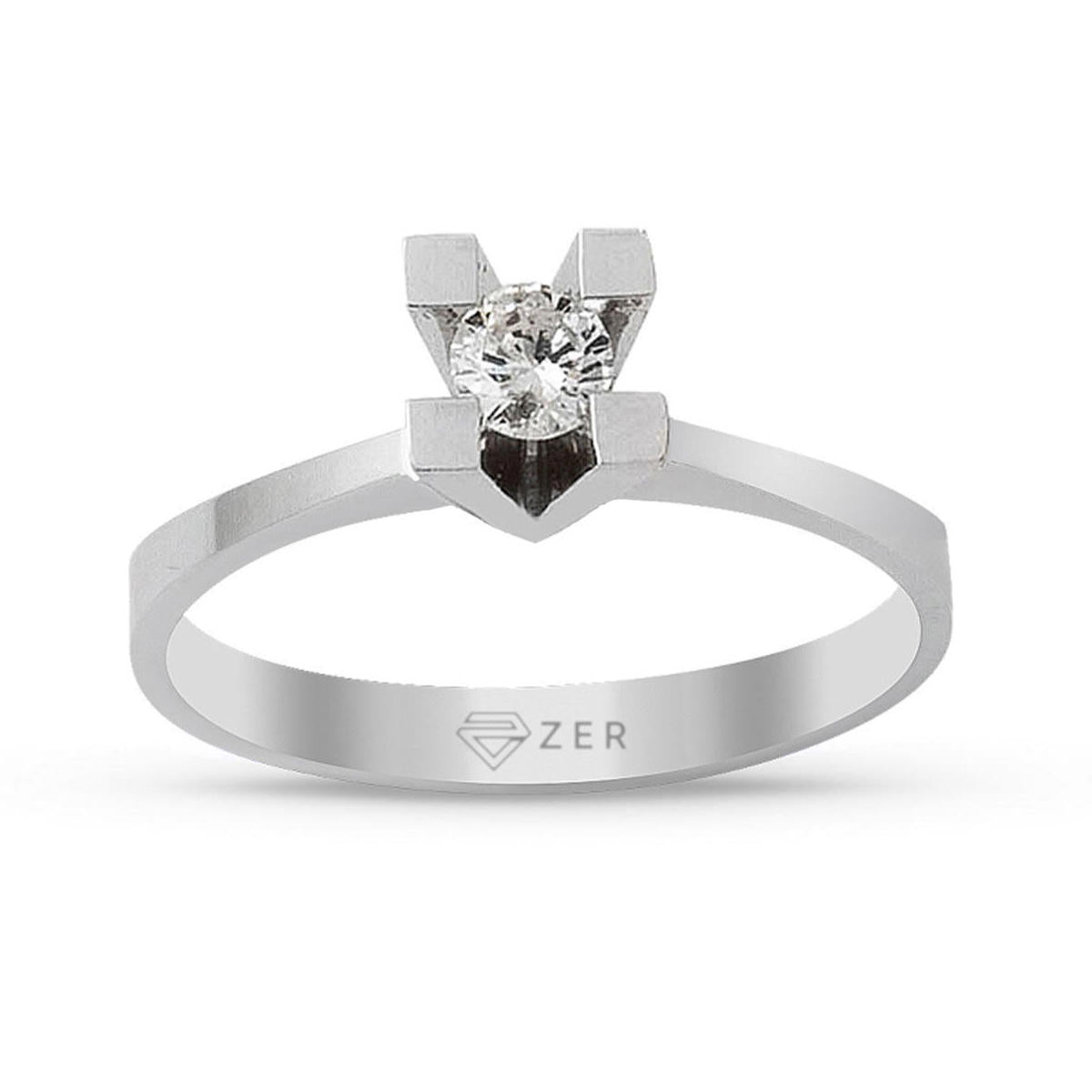 0,19 Carat Diamond Solitaire 14 Karat Gold Ring