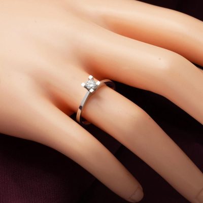 H Renk 0,22 Karat Tektaş Pırlanta Yüzük - 14K - 2.38g - EZ Gold