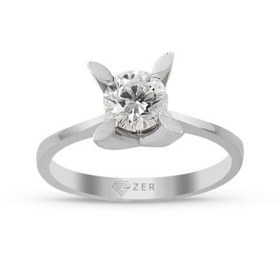 H Couleur 0,25 Carat Griffe Amande Solitaire Diamond Ring